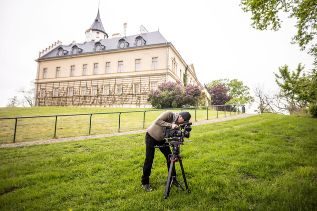 Natáčení Skrytých skvostů - Raduň | © Česká televize